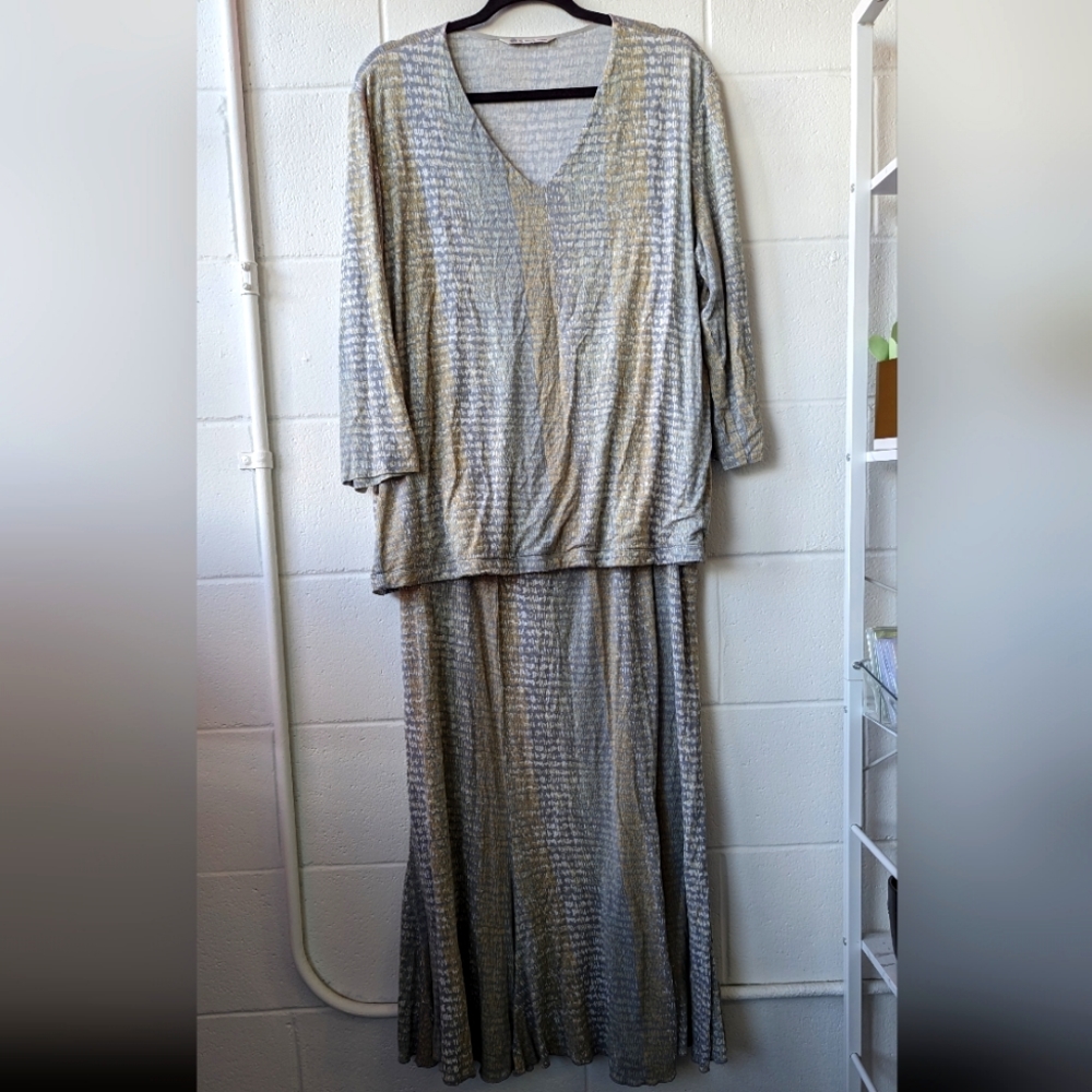 Tilley outfit! Size XXL